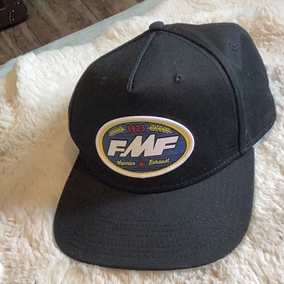 EUC FMF SnapBack - Picture 1 of 3